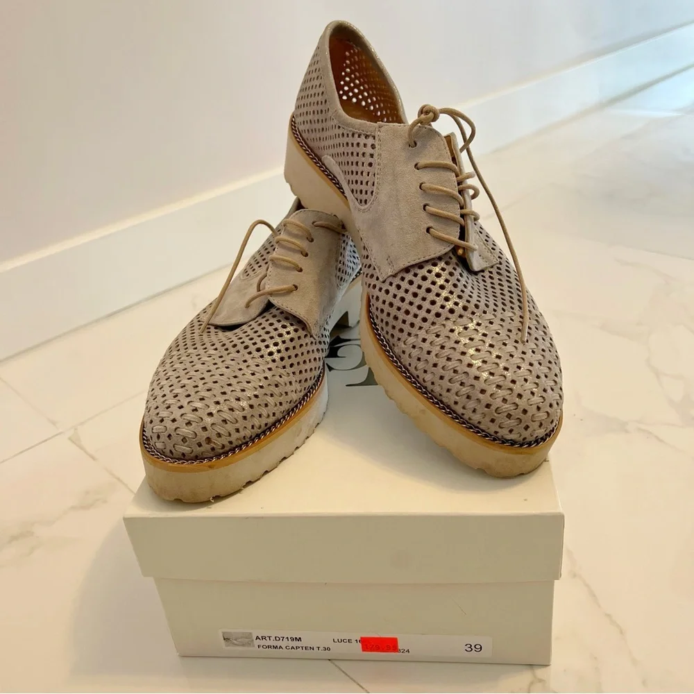 ITALIAN Luca Grossi Sparkly Gray Suede Silver Lace-Up Shoes - Picture 4 of 16